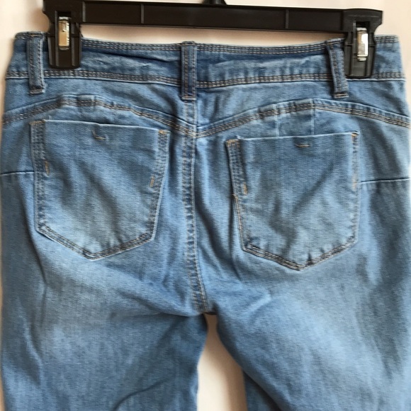 Forever 21 deconstructed distressed push up jeans - Picture 6 of 9